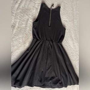 GAP black dress.